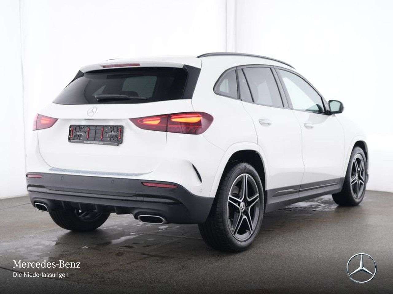 Mercedes-Benz GLA 220
