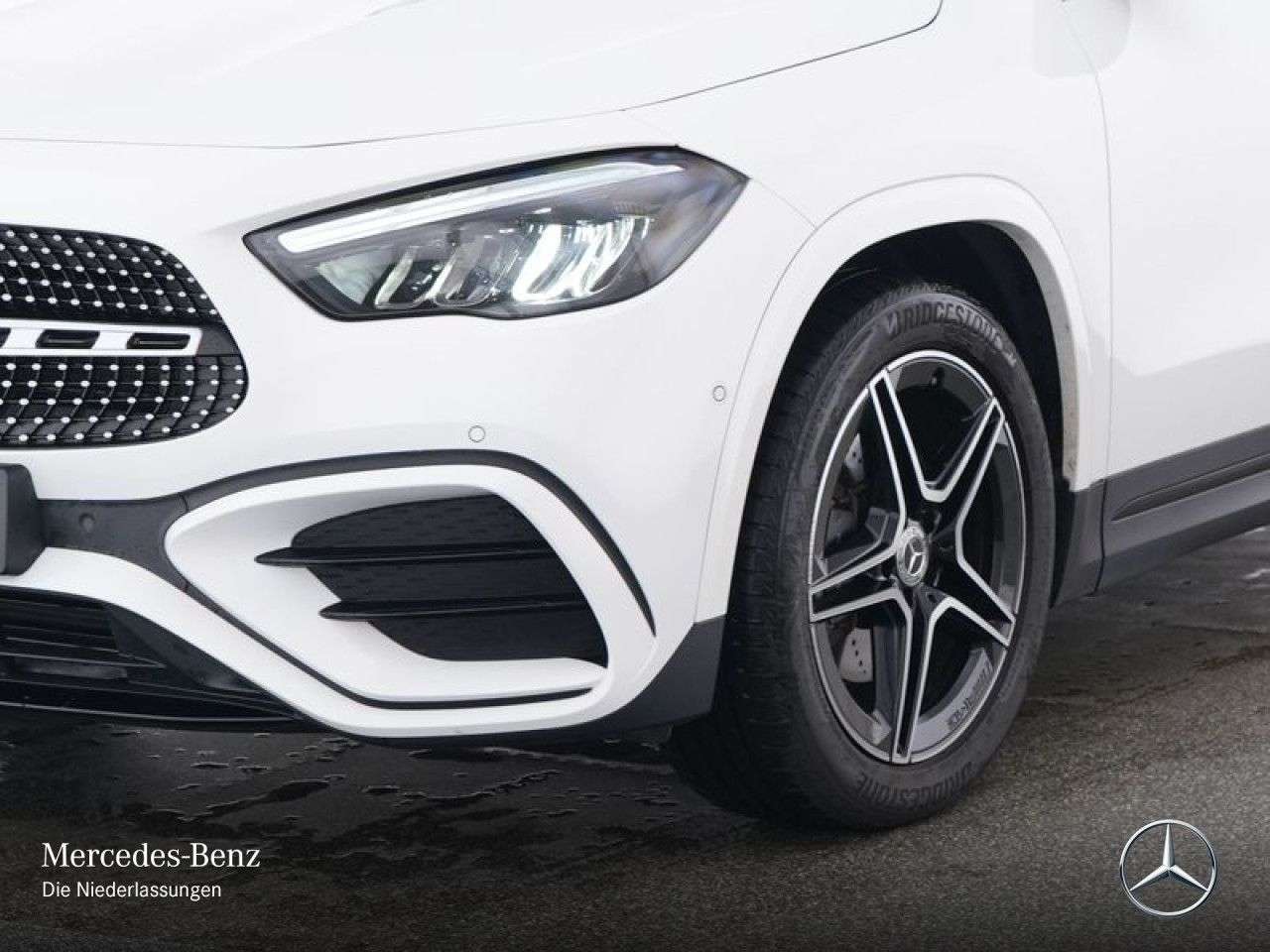 Mercedes-Benz GLA 220