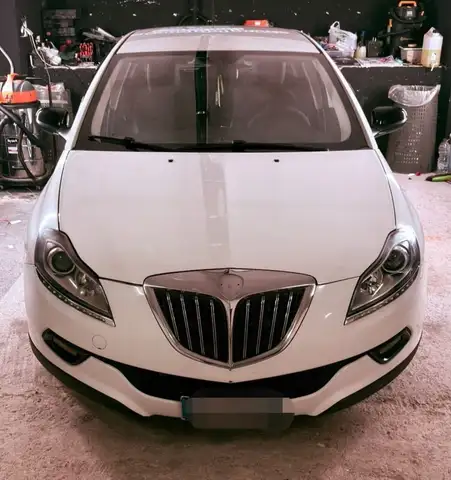 Lancia Delta