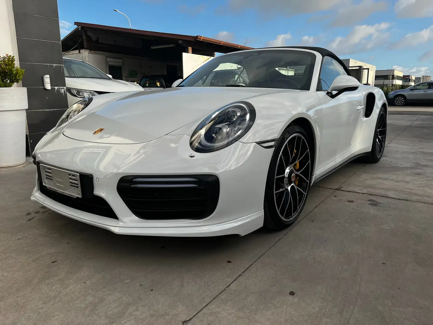 Porsche 991 Cabrio 3.8 Turbo S 580cv auto Bianco - 1