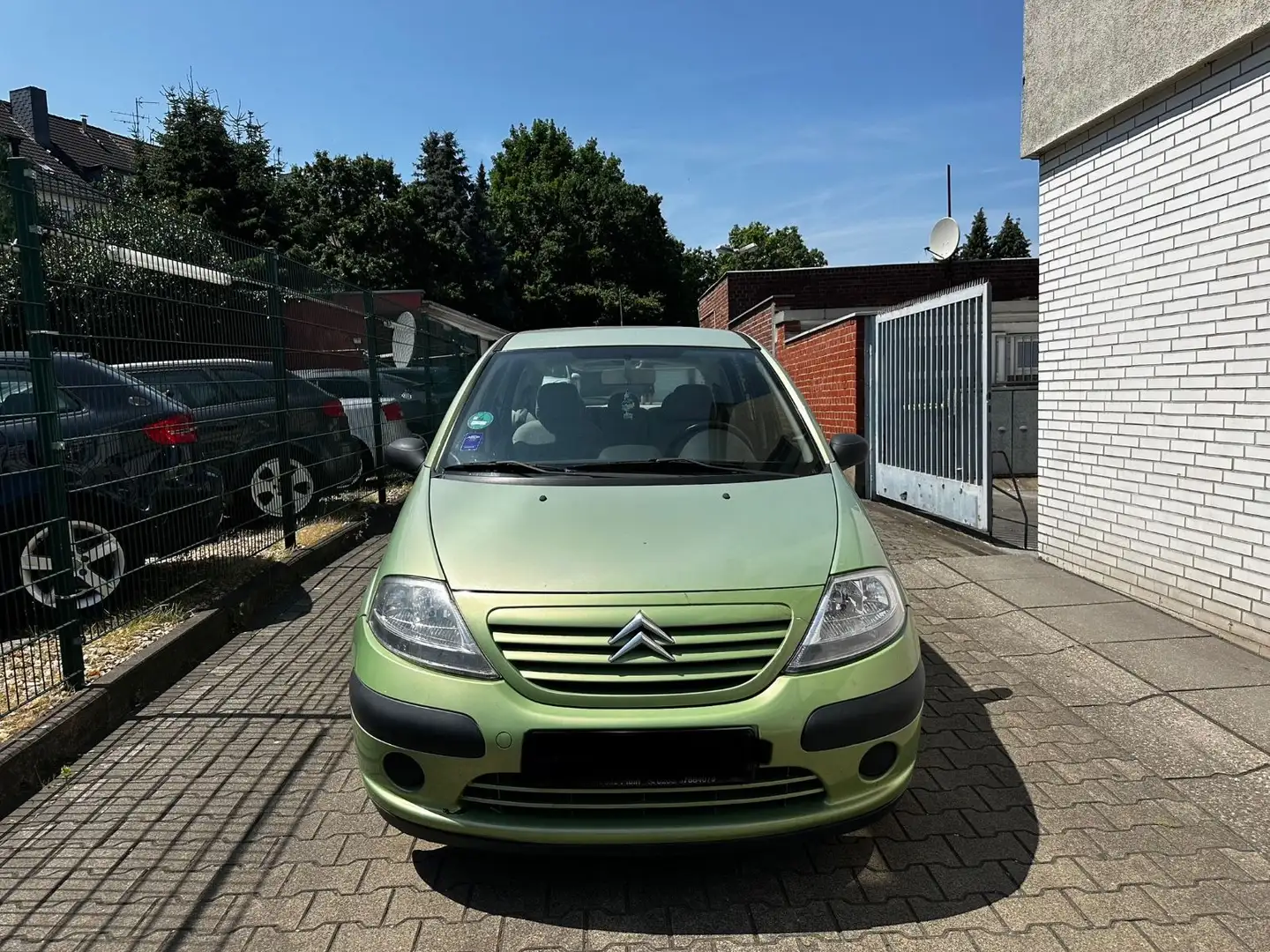Citroen C3 1.1  TÜV NEU *KLIMA Grün - 2