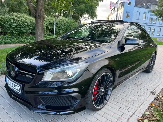 Mercedes-Benz CLA 45 AMG CLA -Klasse CLA 45 AMG 4Matic
