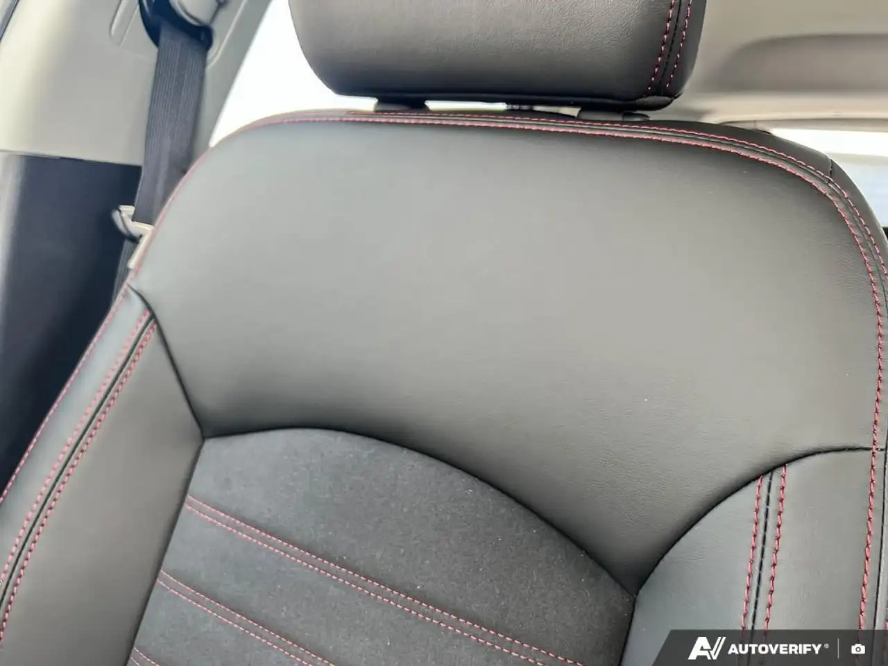 Mitsubishi RVR снимка Mitsubishi RVR