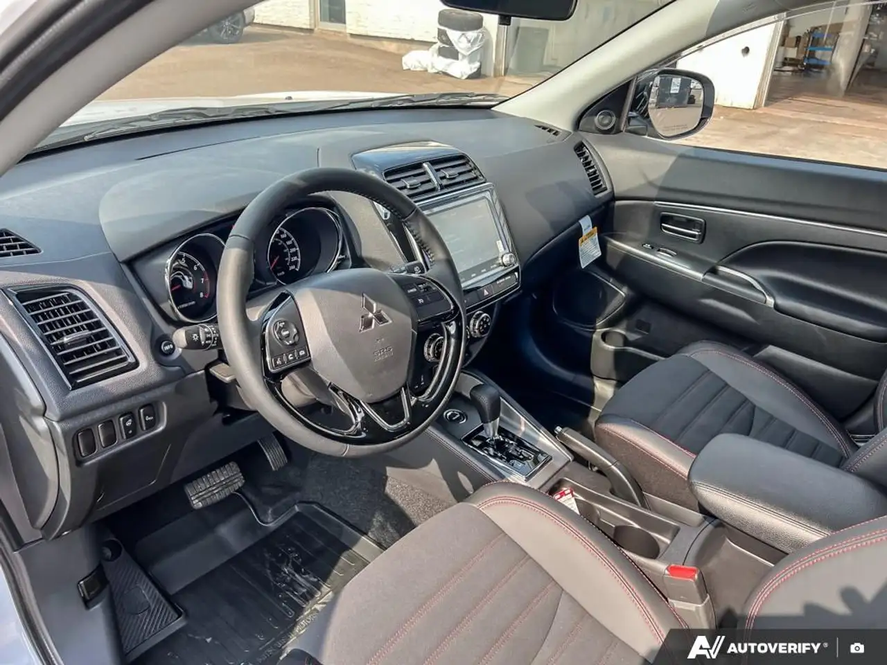 Mitsubishi RVR снимка Mitsubishi RVR
