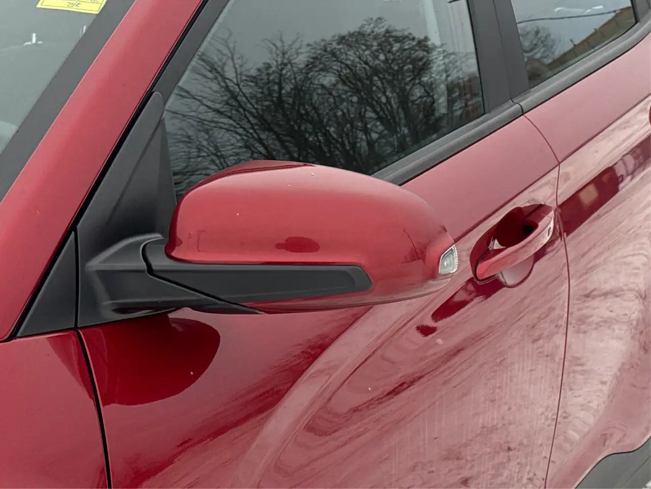 Hyundai KONA снимка Hyundai KONA