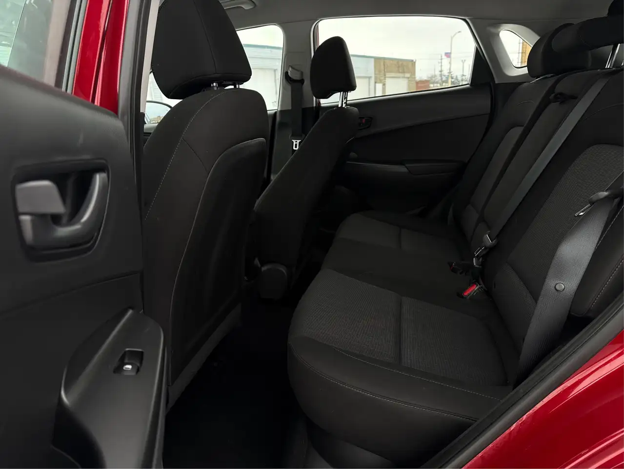 Hyundai KONA снимка Hyundai KONA