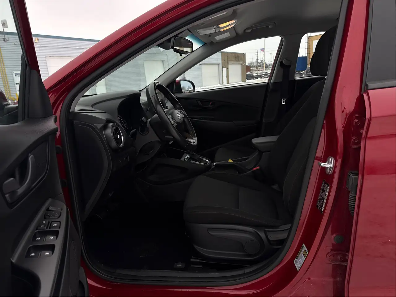 Hyundai KONA снимка Hyundai KONA