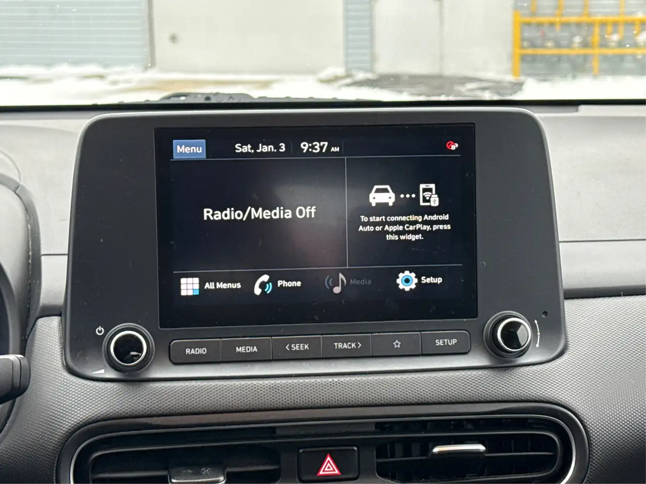Hyundai KONA снимка Hyundai KONA