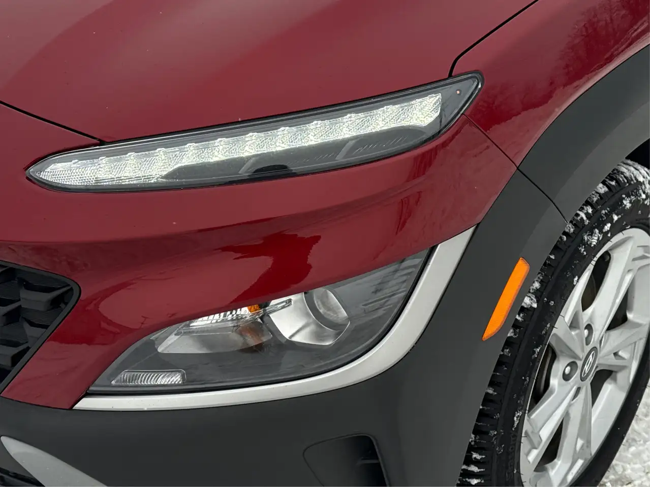 Hyundai KONA снимка Hyundai KONA