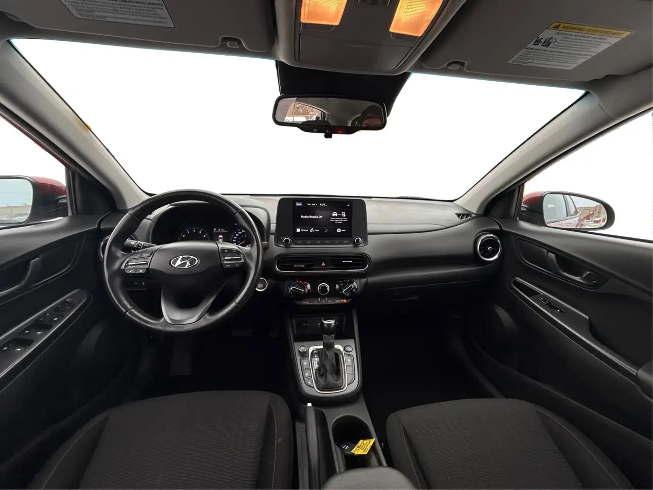 Hyundai KONA снимка Hyundai KONA