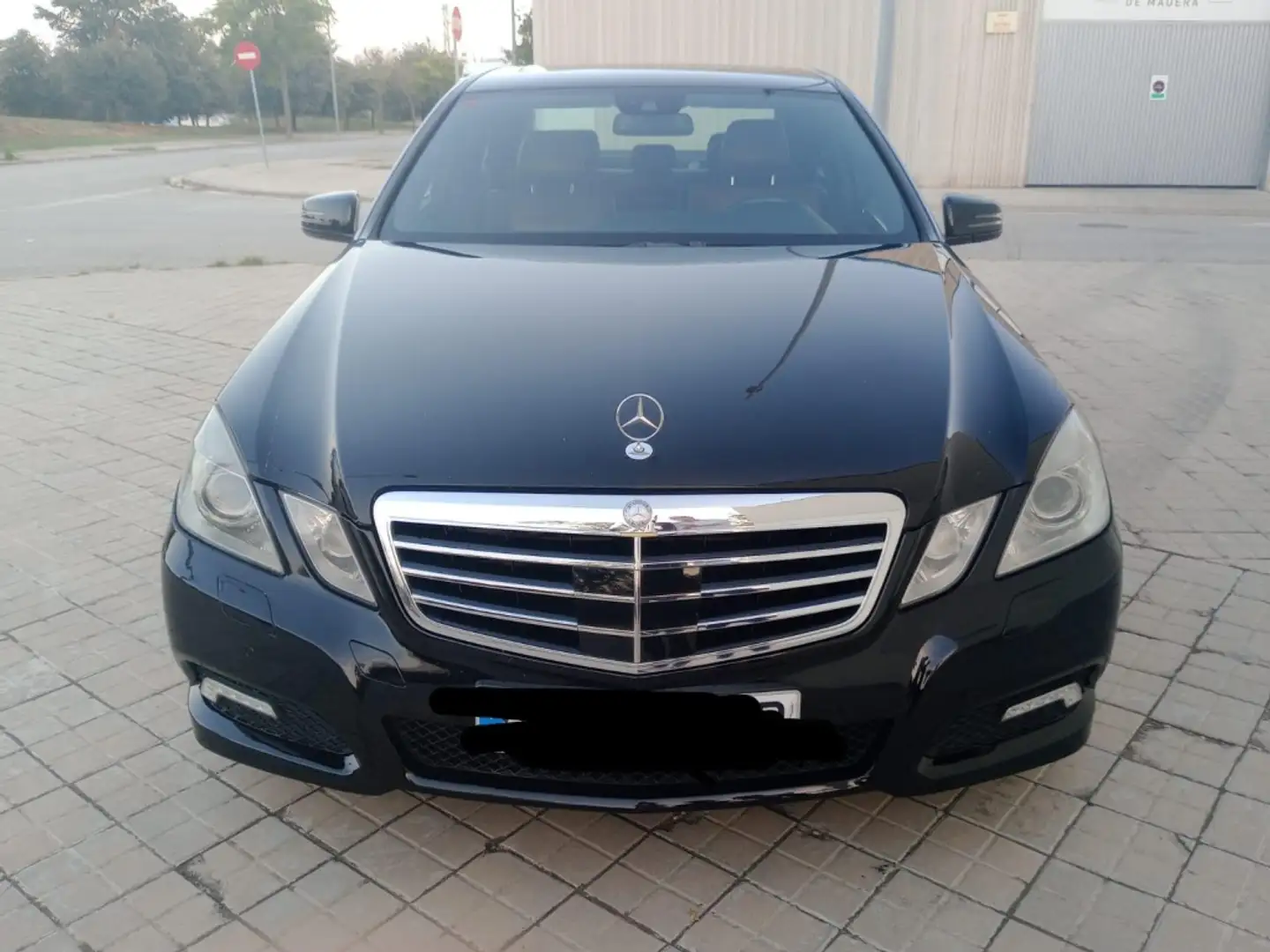 Mercedes-Benz E 350 350CDI BE Avantgarde Aut. Negro - 1