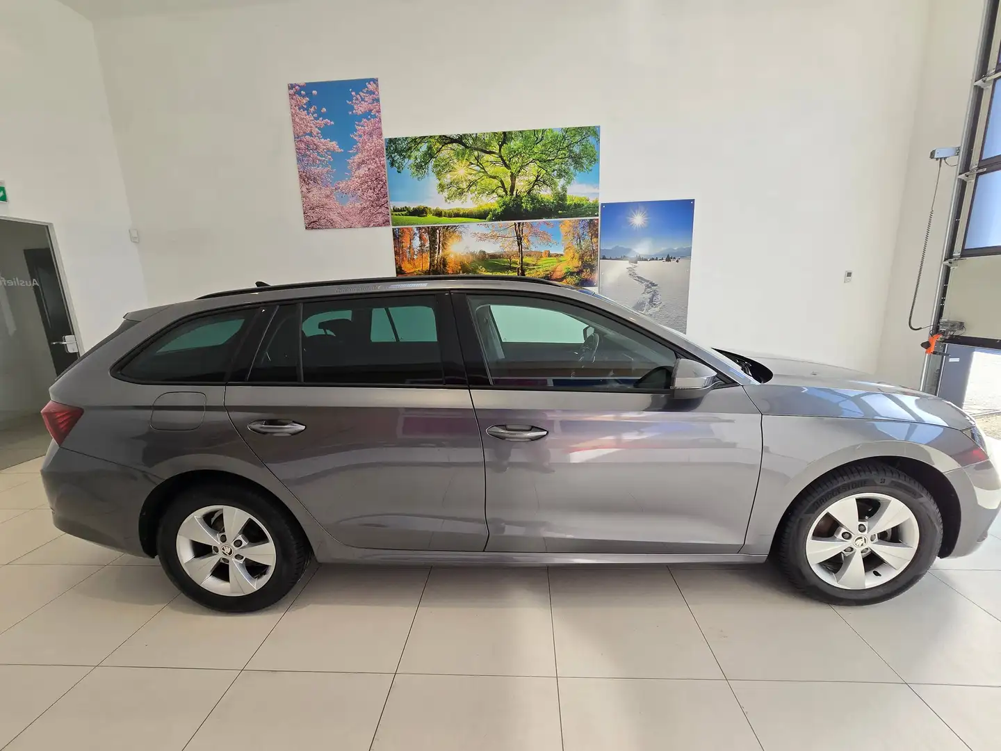 Skoda Octavia Ambition Grau - 2