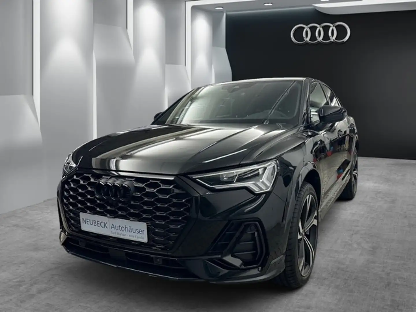 Audi Q3 Sportback S line AHK Sitzheizung Soundsystem Am... Schwarz - 1