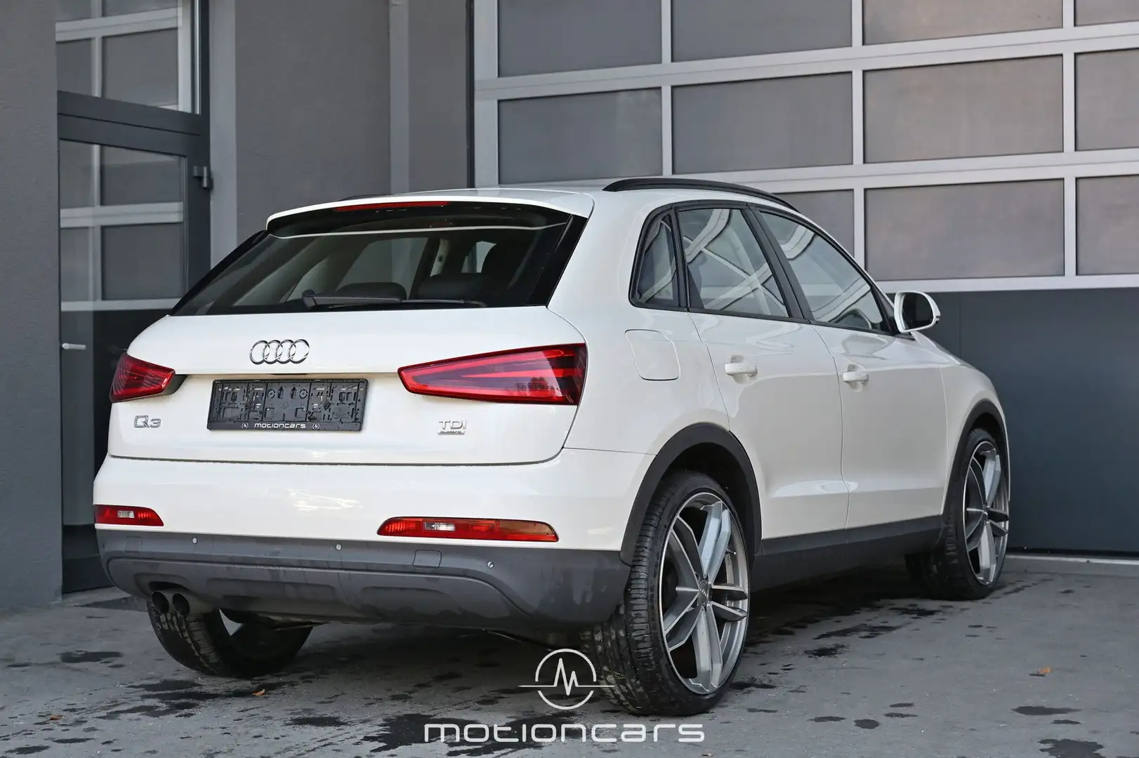 Audi Q3 2.0 TDI quattro Pickerl NEU Weiß - 2