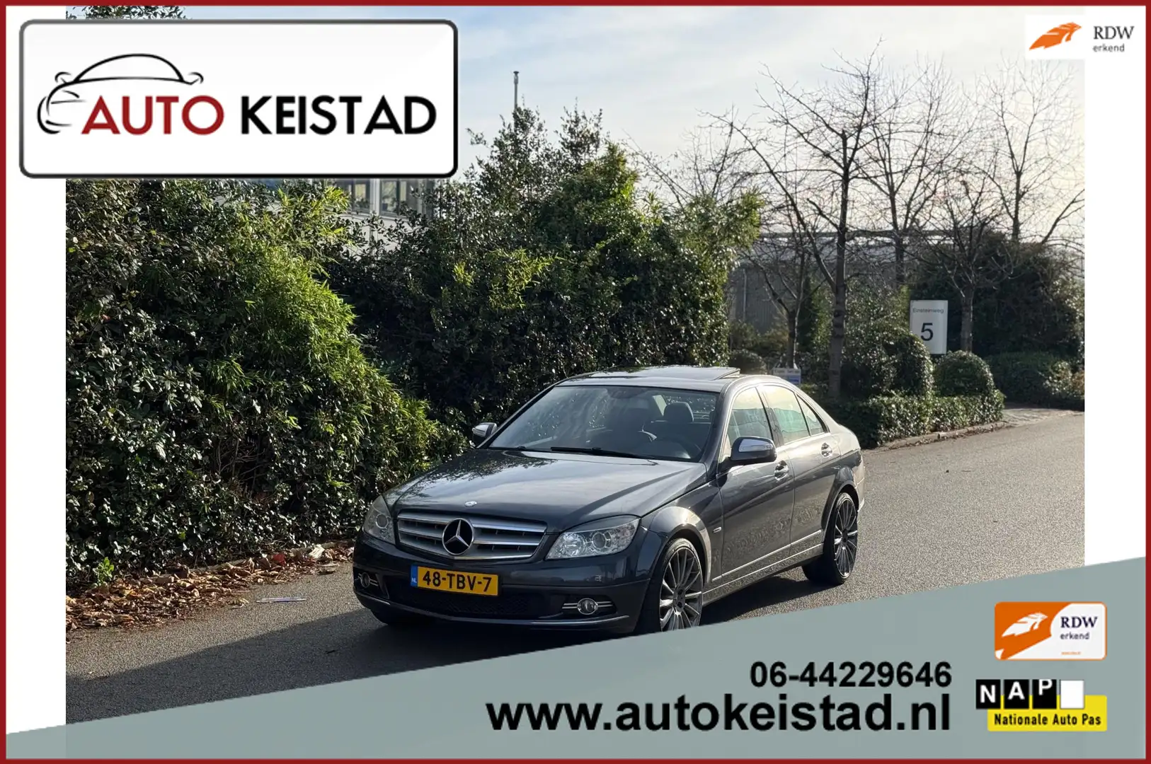 Mercedes-Benz C 180 KOMPRESSOR AUTOMAAT NAVIGATIE/STOELVERWARMING! NET Grijs - 1