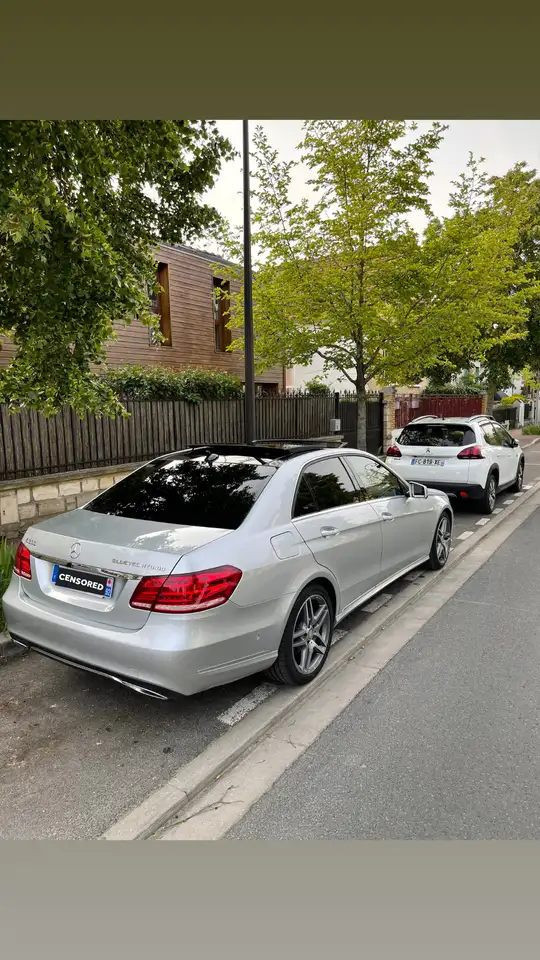 Mercedes-Benz E 300