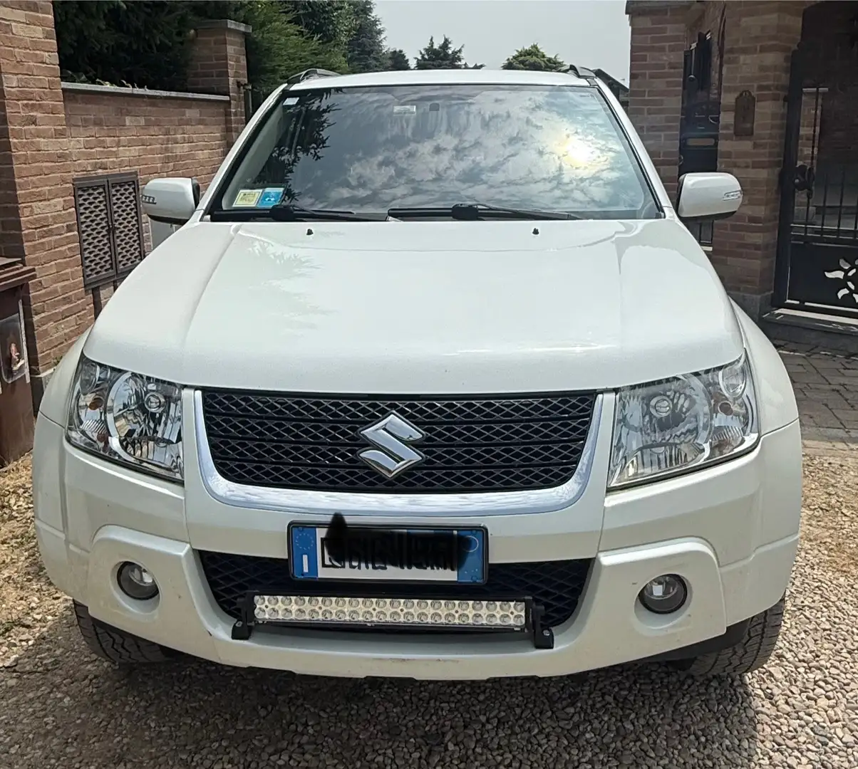 Suzuki Grand Vitara 3 porte Білий - 1