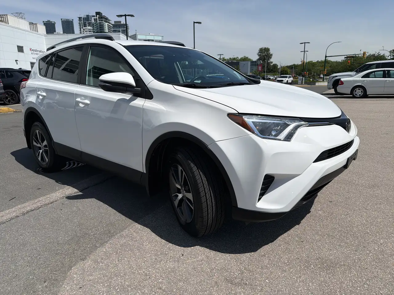 Toyota RAV 4 снимка Toyota RAV 4