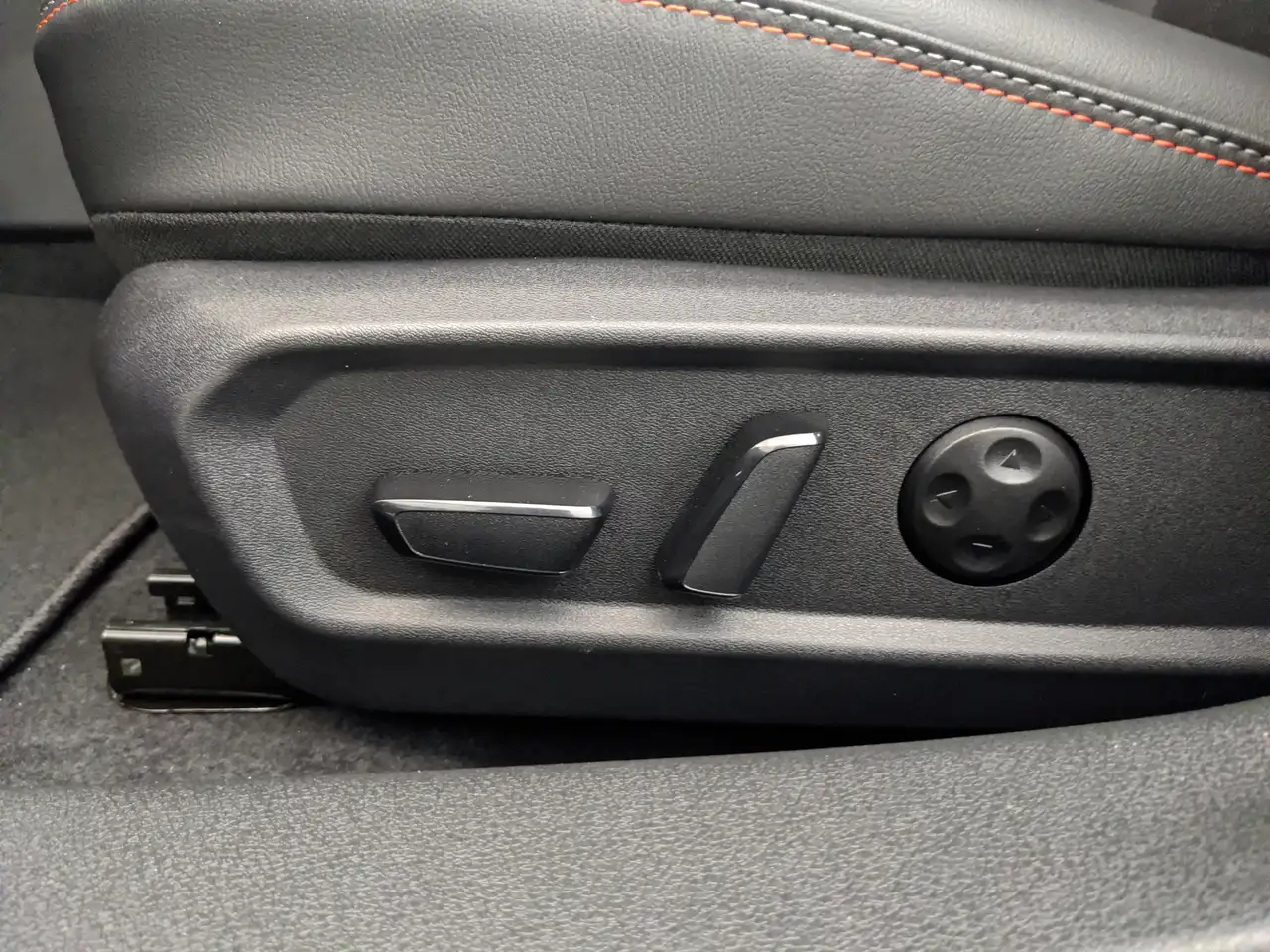 Nissan Sentra снимка Nissan Sentra