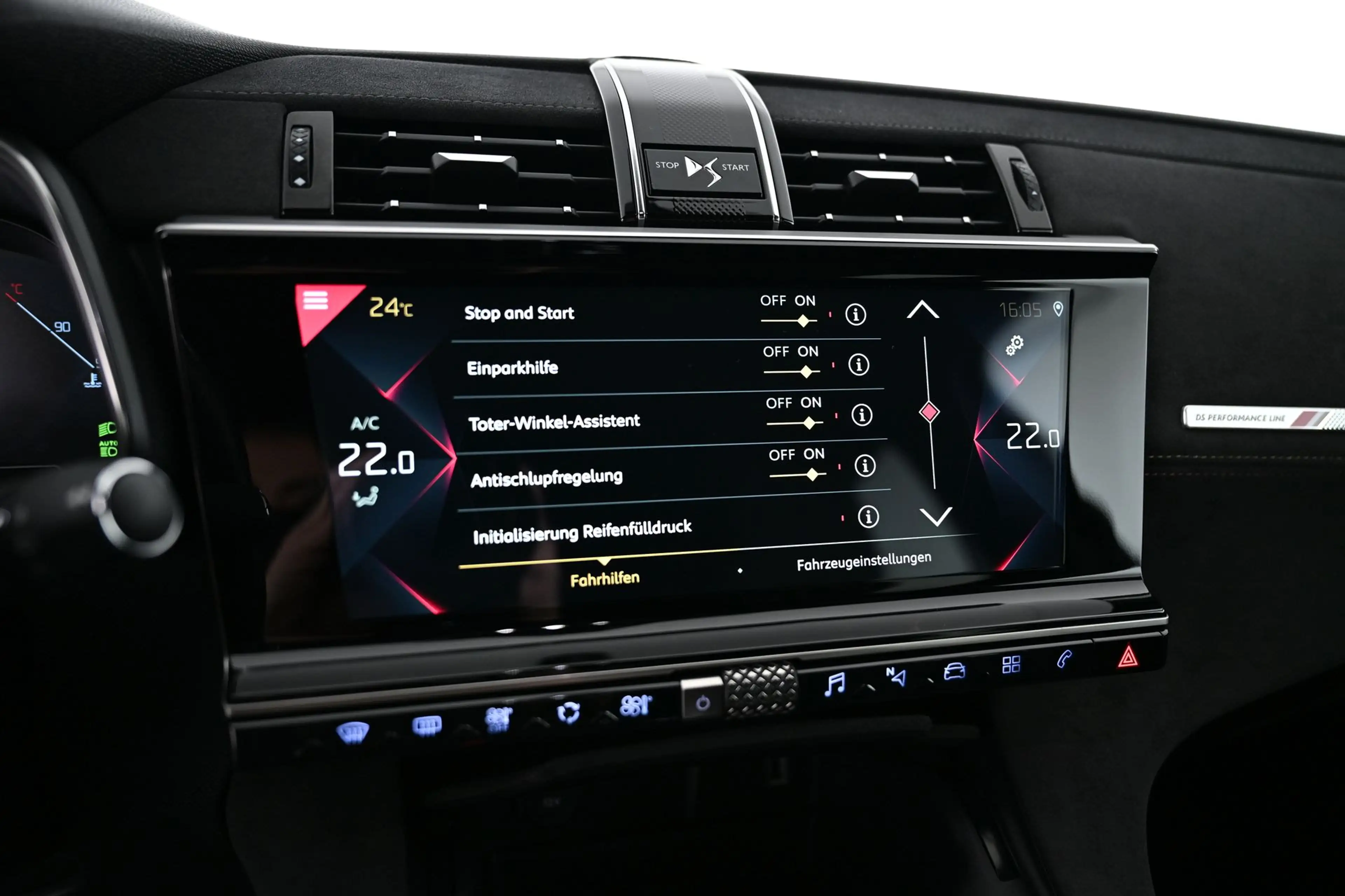 DS Automobiles DS 7 Crossback 2.0 BlueHDi 180 HK EAT8 Performance Line Pickerl — photo 31