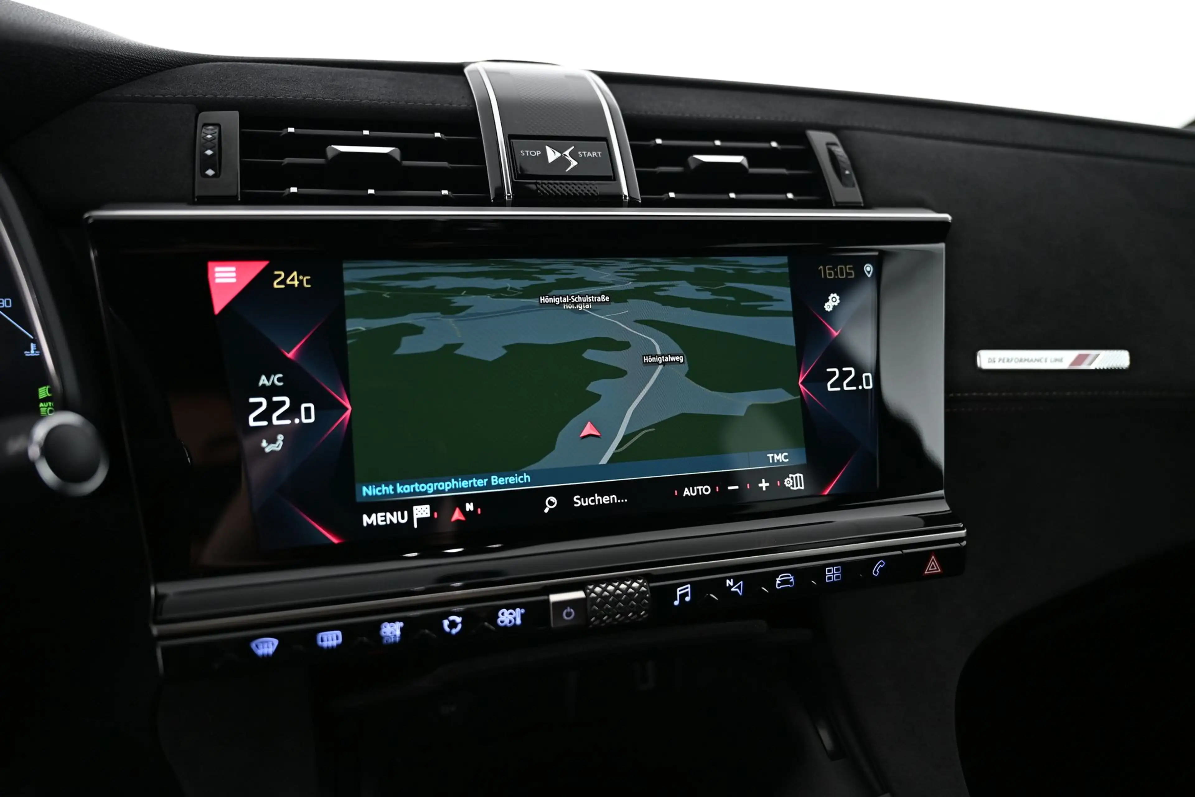 DS Automobiles DS 7 Crossback 2.0 BlueHDi 180 HK EAT8 Performance Line Pickerl — photo 29