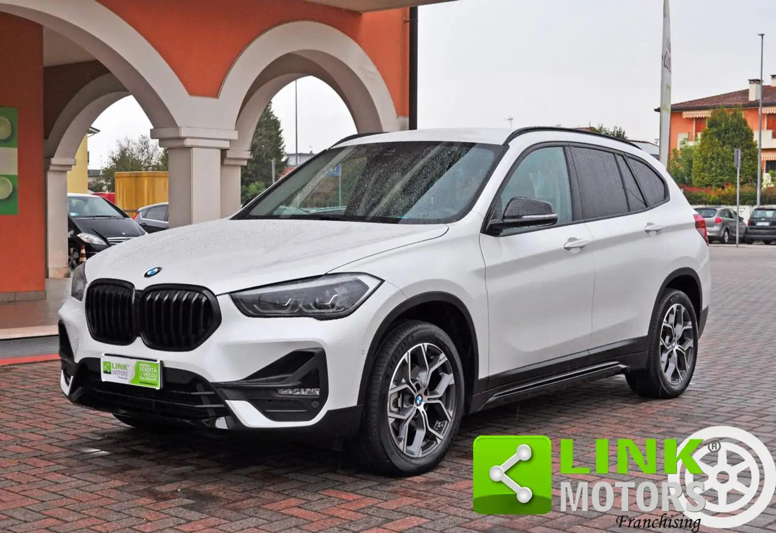 BMW X1 sDrive18d Sport - Tagliandi BMW Blanc - 1