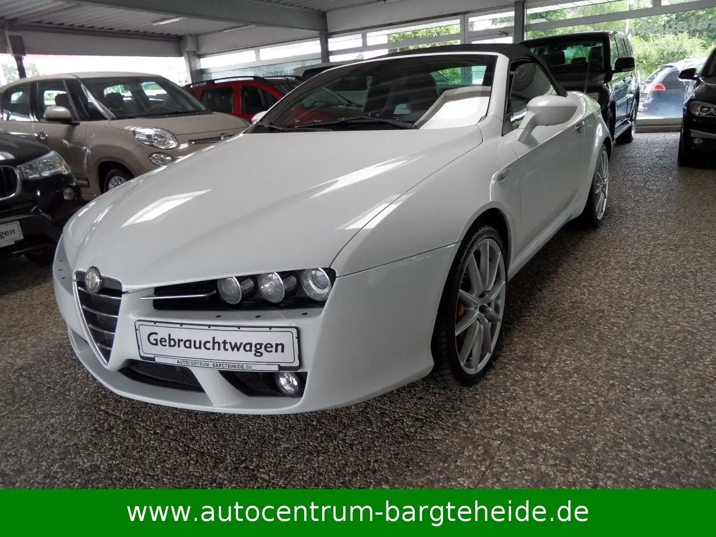 Alfa Romeo Spider 2.4 JTD 20V Exclusive Aut. 2.HD.+LEDER Weiß - 2