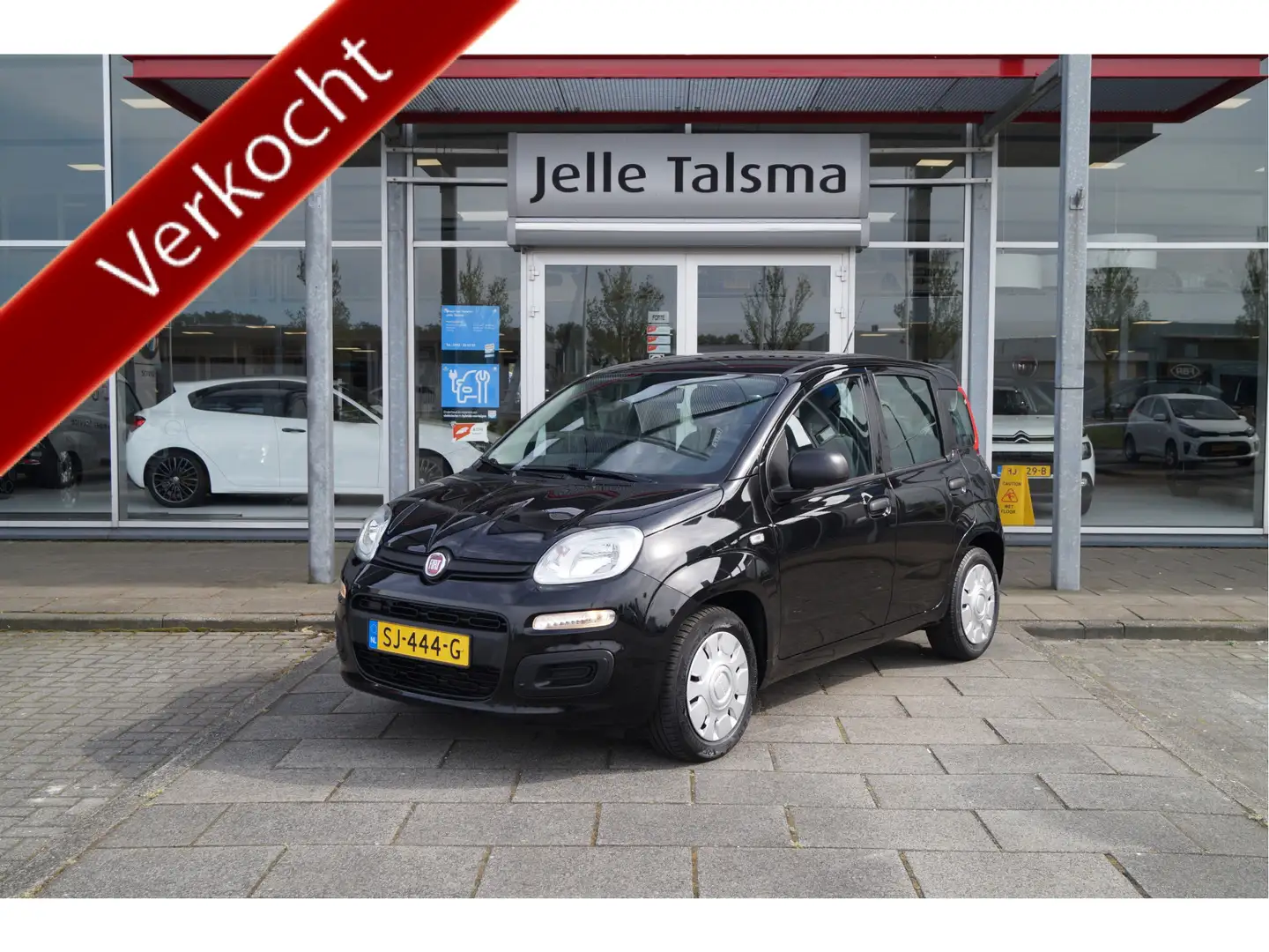 Fiat Panda 1.2 Popstar | 4 Cilinder | Airco | Flex-pack Zwart - 1