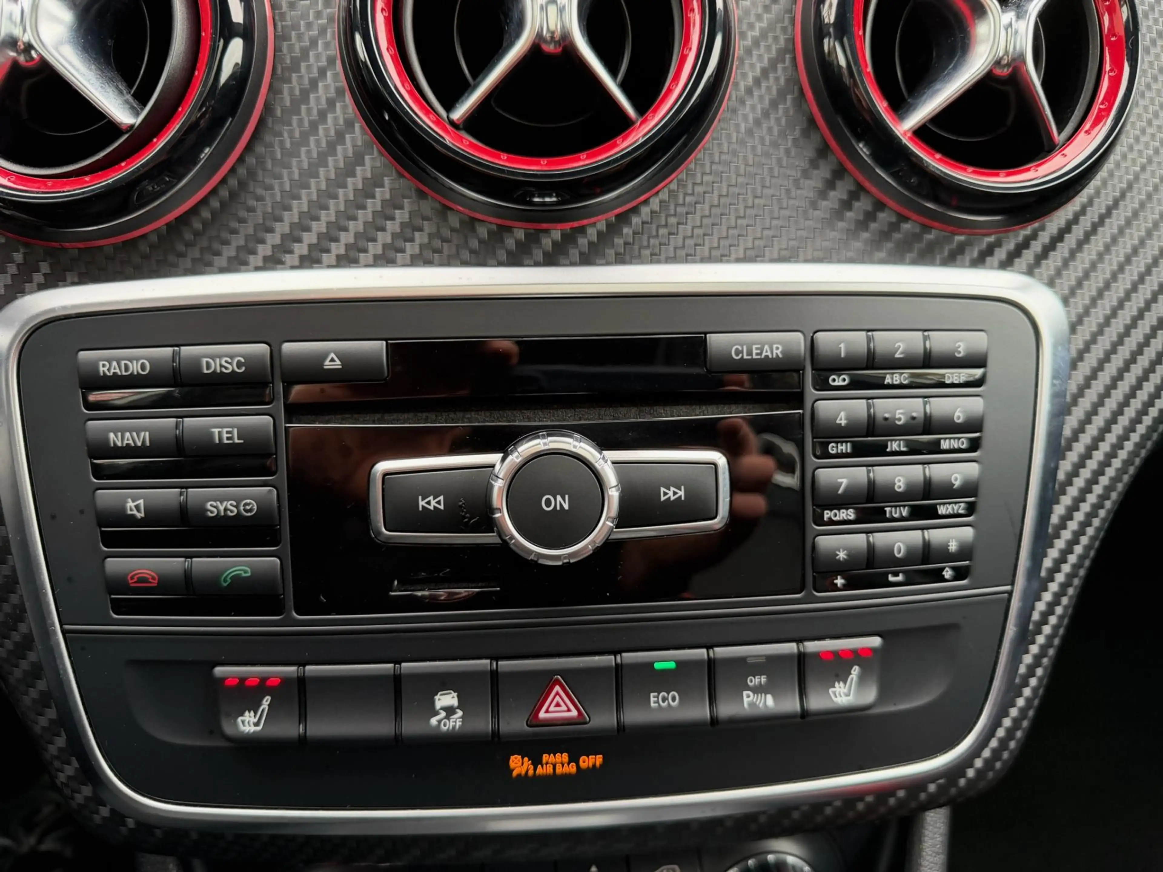 Mercedes-Benz A 45 AMG 4MATIC Edition 1 — photo 23