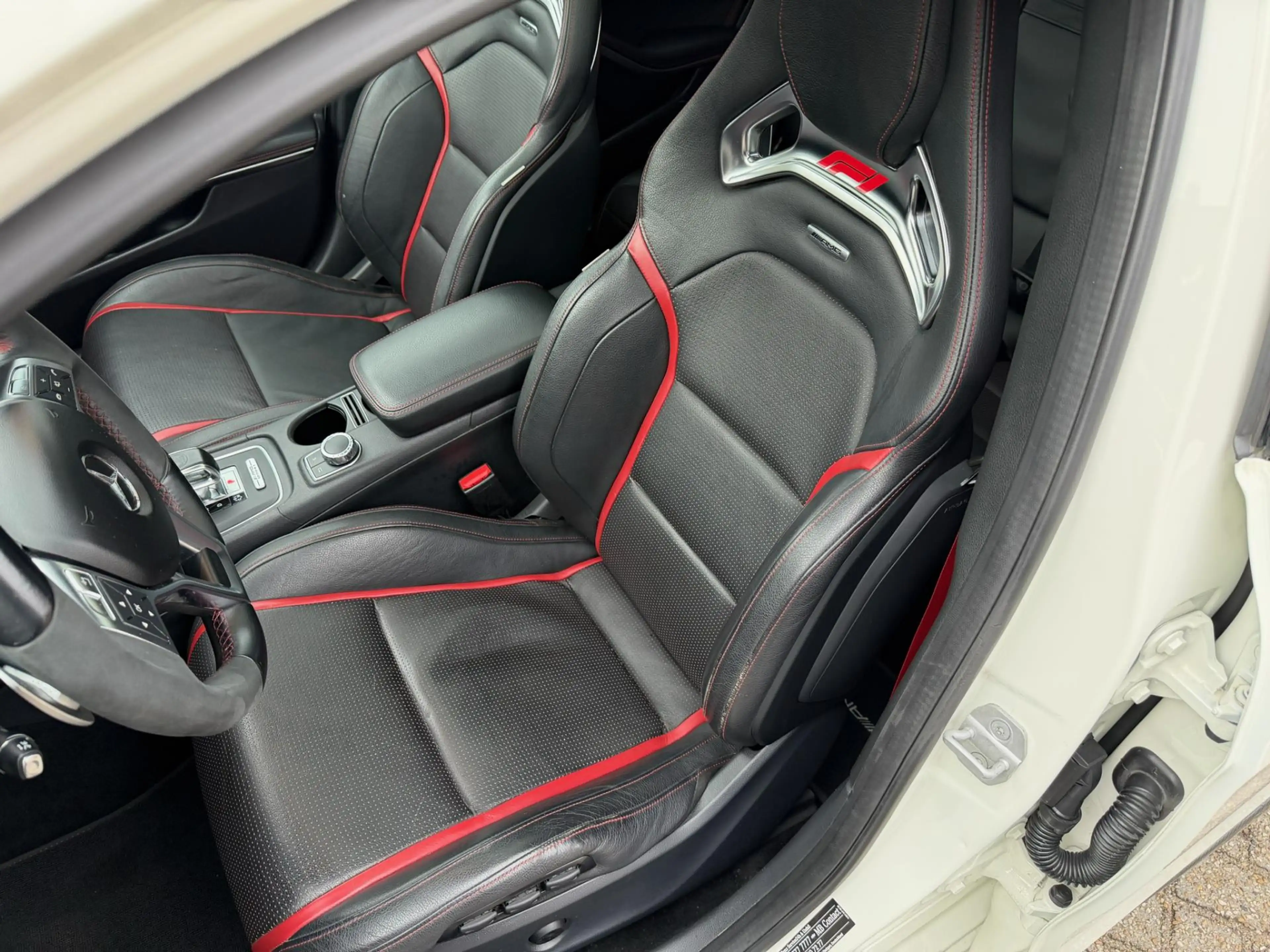Mercedes-Benz A 45 AMG 4MATIC Edition 1 — photo 14