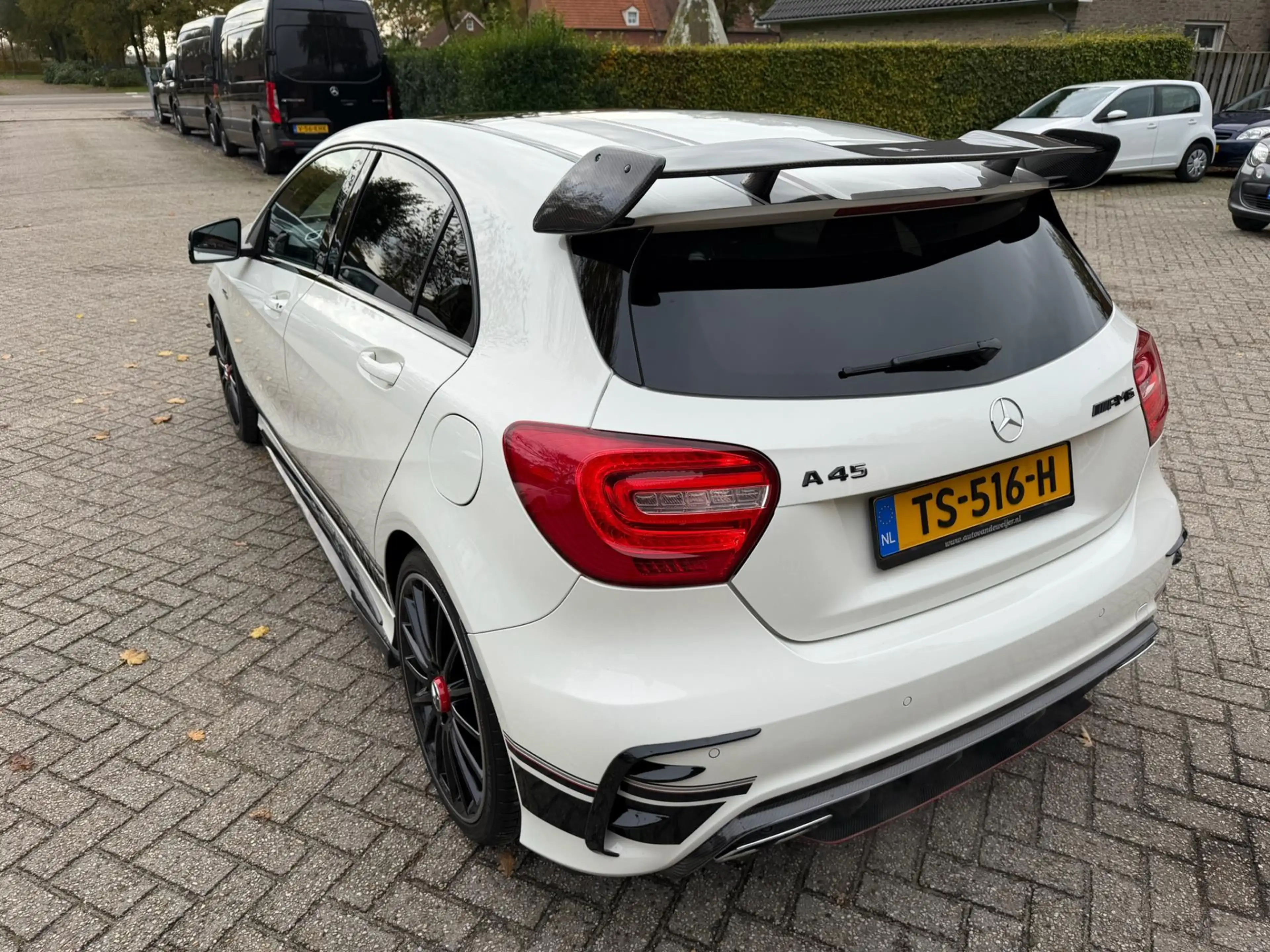 Mercedes-Benz A 45 AMG 4MATIC Edition 1 — photo 11