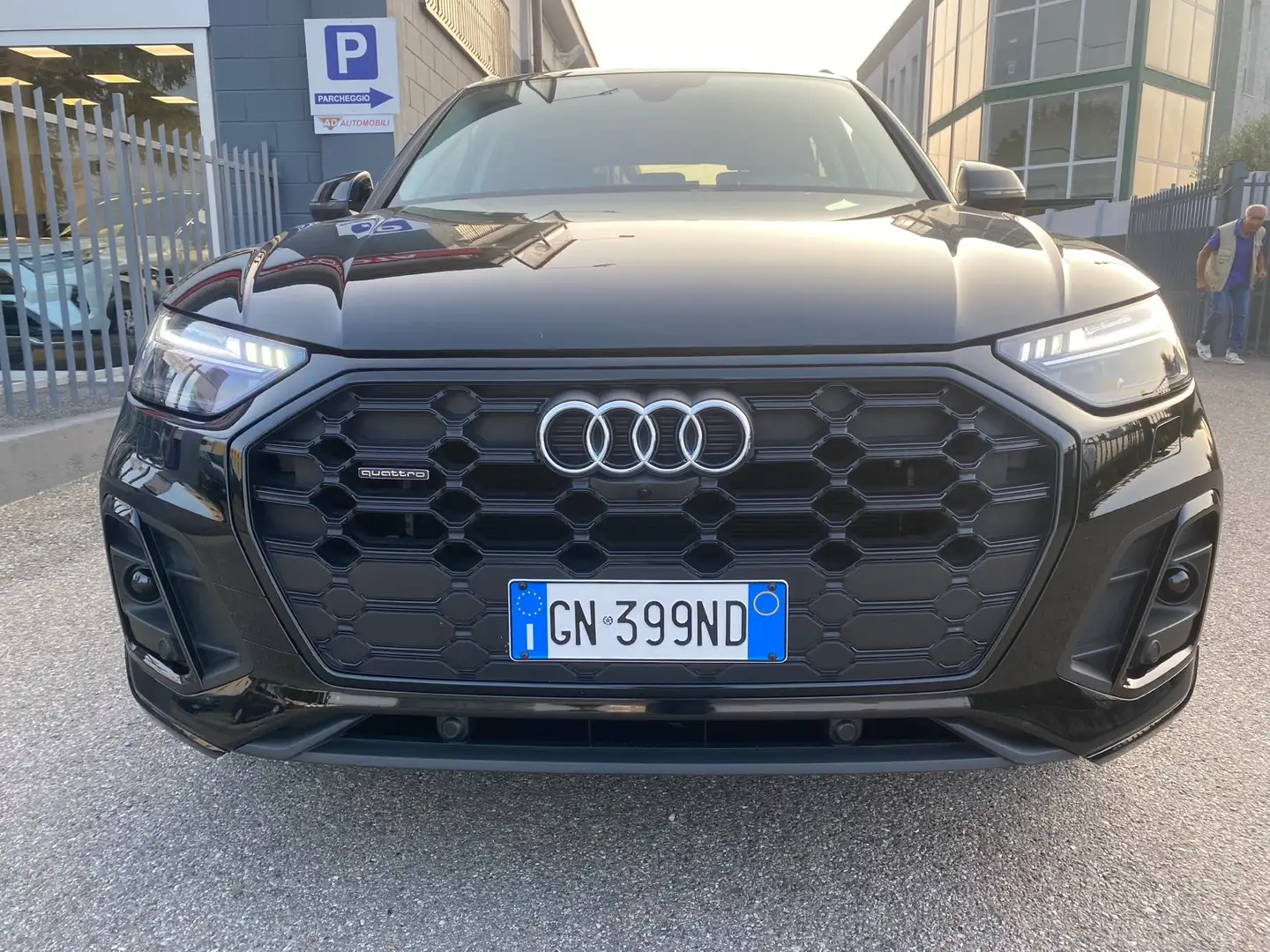 Audi Q5 Q5 40 2.0 tdi mhev 12V S line quattro s-tronic Negro - 2