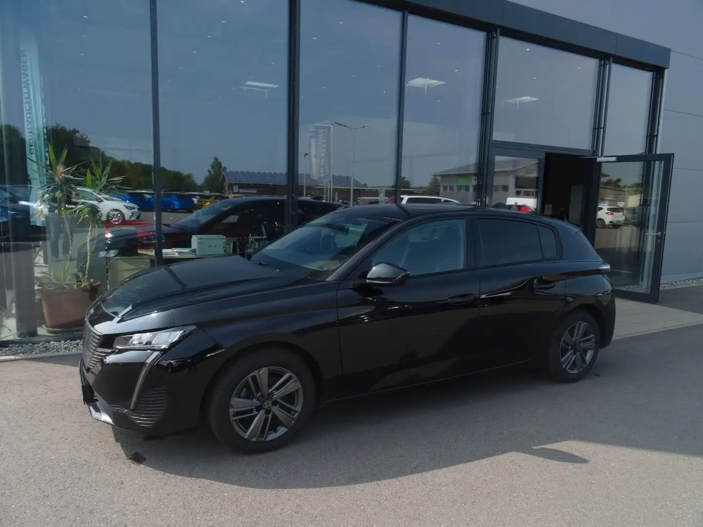 Peugeot 308 Allure, SHZ, Klima, Navi, PDC, LED Schwarz - 2