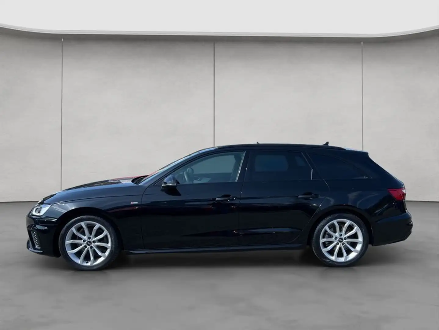 Audi A4 Avant 35 TFSI S tronic S line Siyah - 2