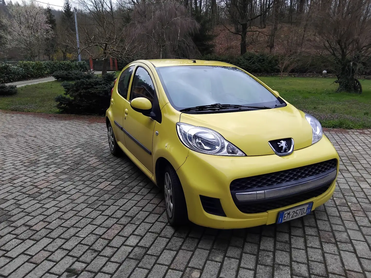 Peugeot 107 1.0 12v Active (plaisir) 5p FL - 1