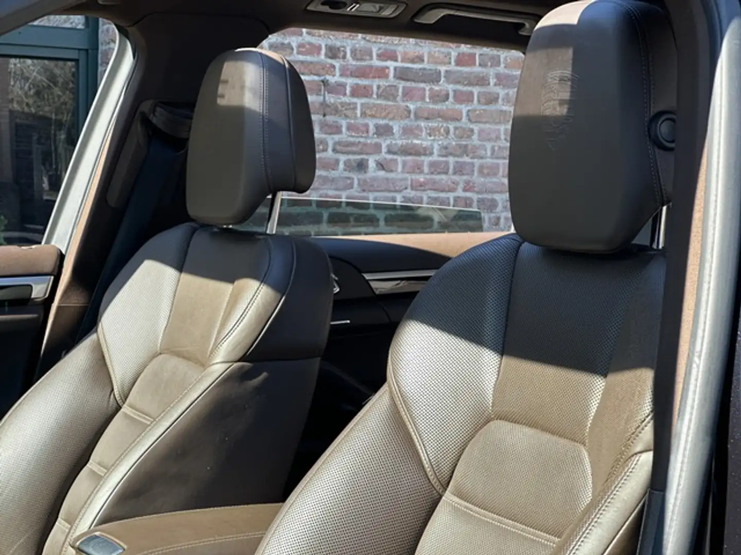 Porsche Cayenne Diesel Platinum Edition SPORTDESIGN*21 TURBO*PANOR Schwarz - 2
