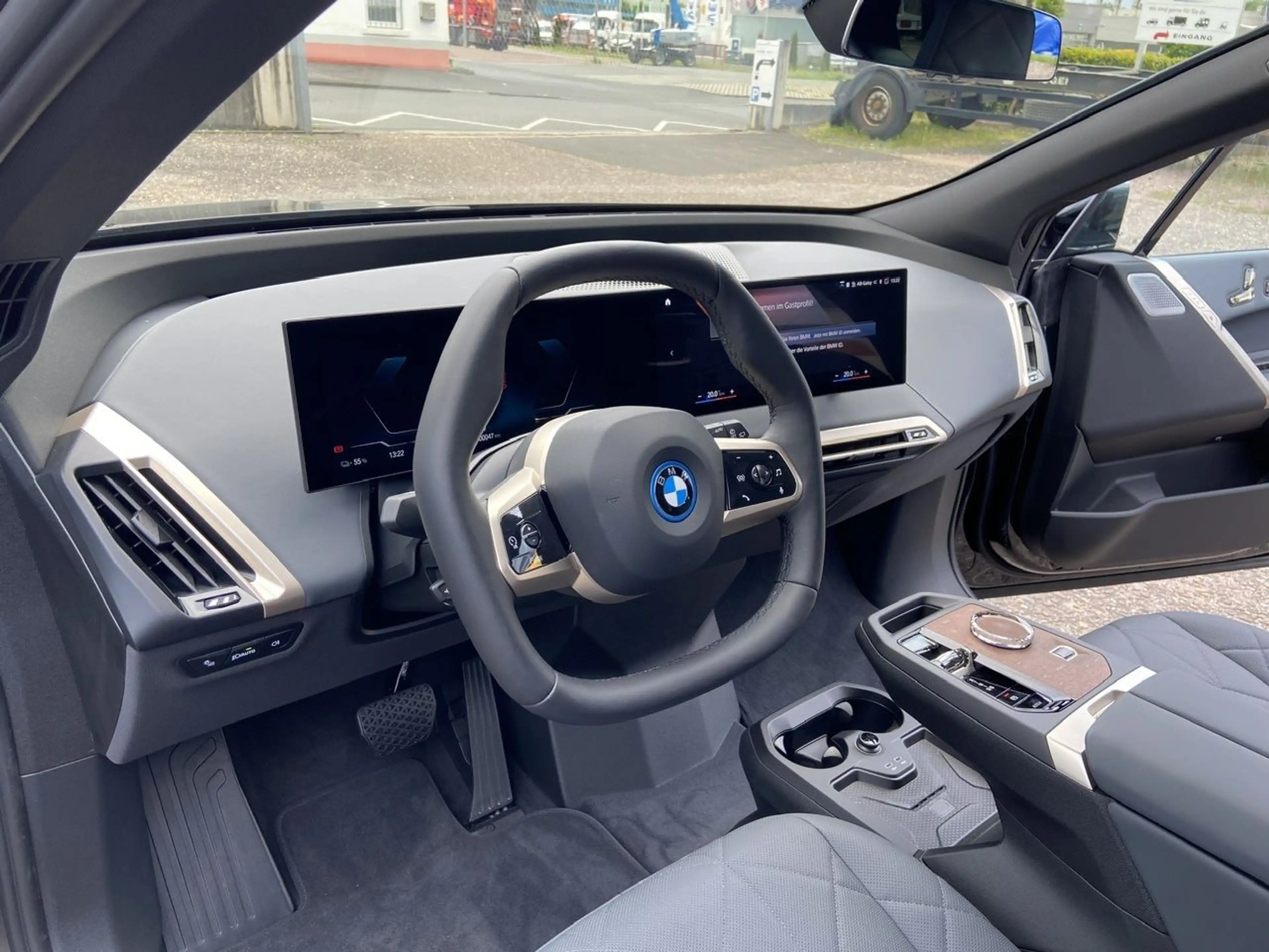 BMW iX M 60 ~Leder Amido~Pano~B&W~Soft~Export . — photo 10