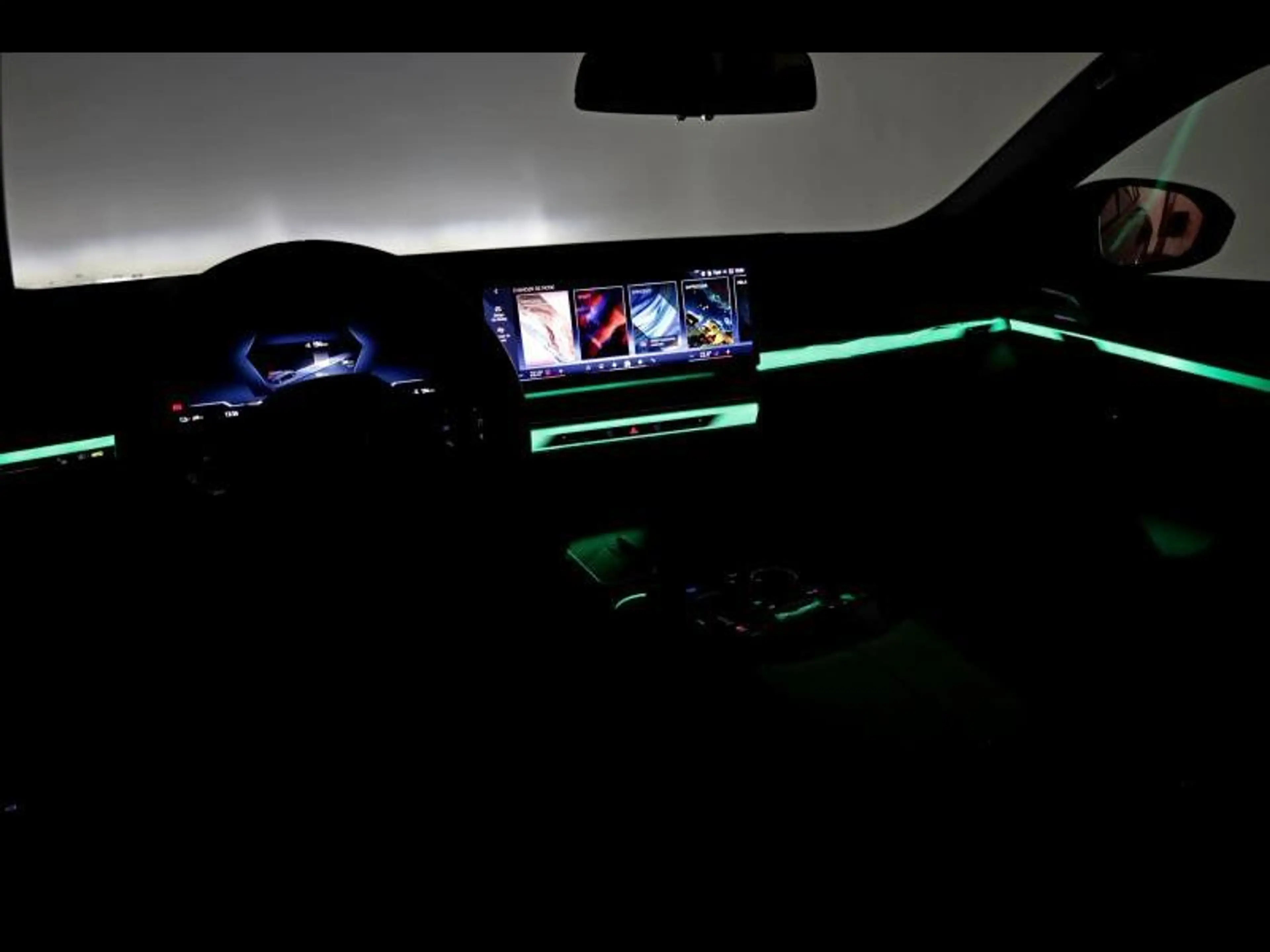 BMW i5 eDrive40 Touring Kit M Sport — photo 12