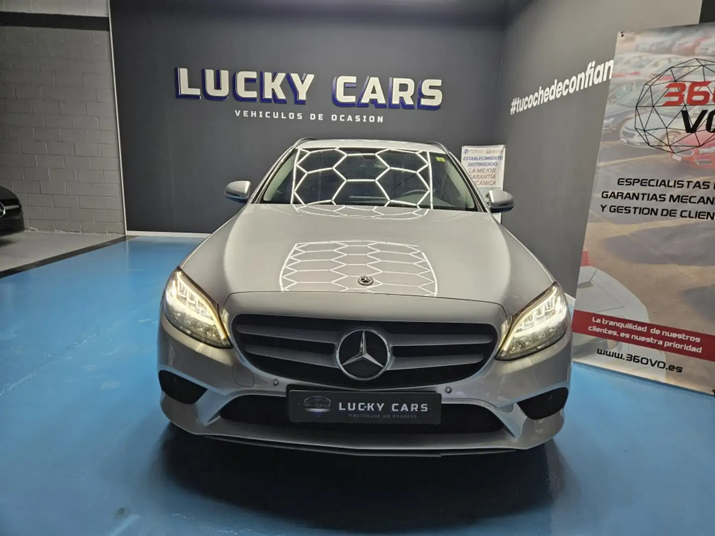Mercedes-Benz MERCEDES-BENZ Clase C Familiar  Manual de 5 Puerta Gri - 2