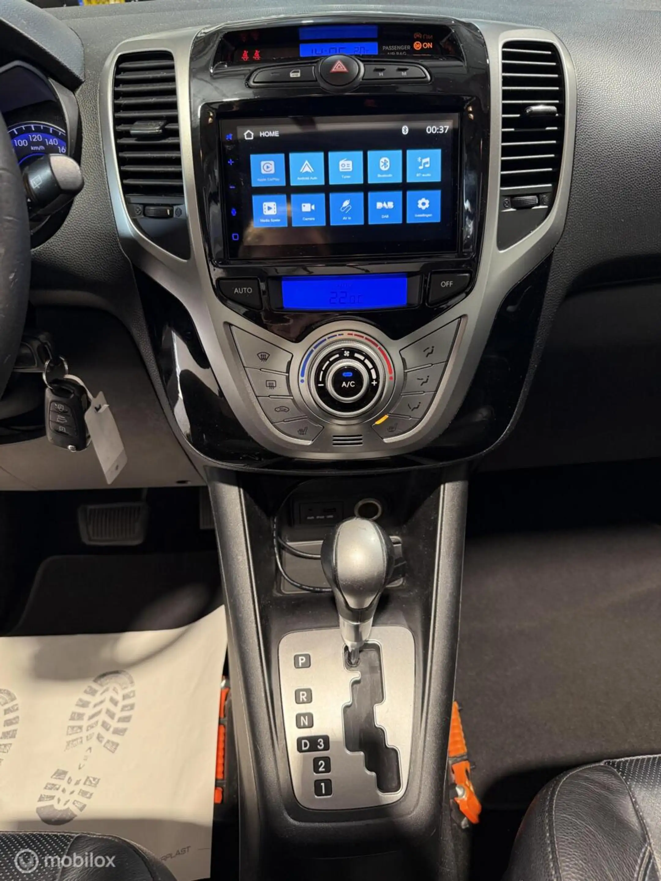 Hyundai iX20 1.6i i-Catcher AUT/CLIM/CRUIS/PANO/CAM/APK/NAP — photo 5
