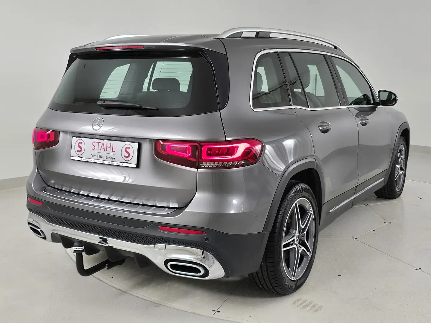 Mercedes-Benz GLB 200 d Aut. | Autohaus Stahl Wien 22 Grau - 2