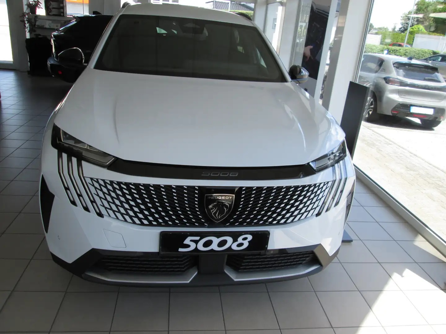 Peugeot 5008 Hybrid 136 e-DSC6 Allure Wit - 2
