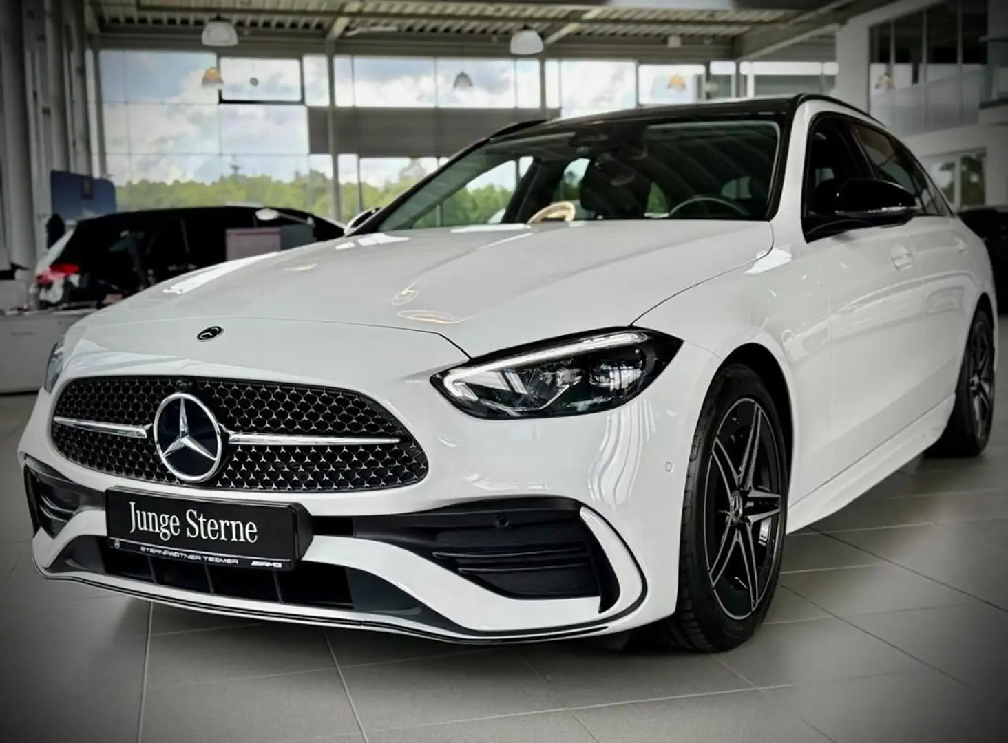 Mercedes-Benz C 200 T AMG+Night+Distr.+PANO+KAMERA+Memory Weiß - 2