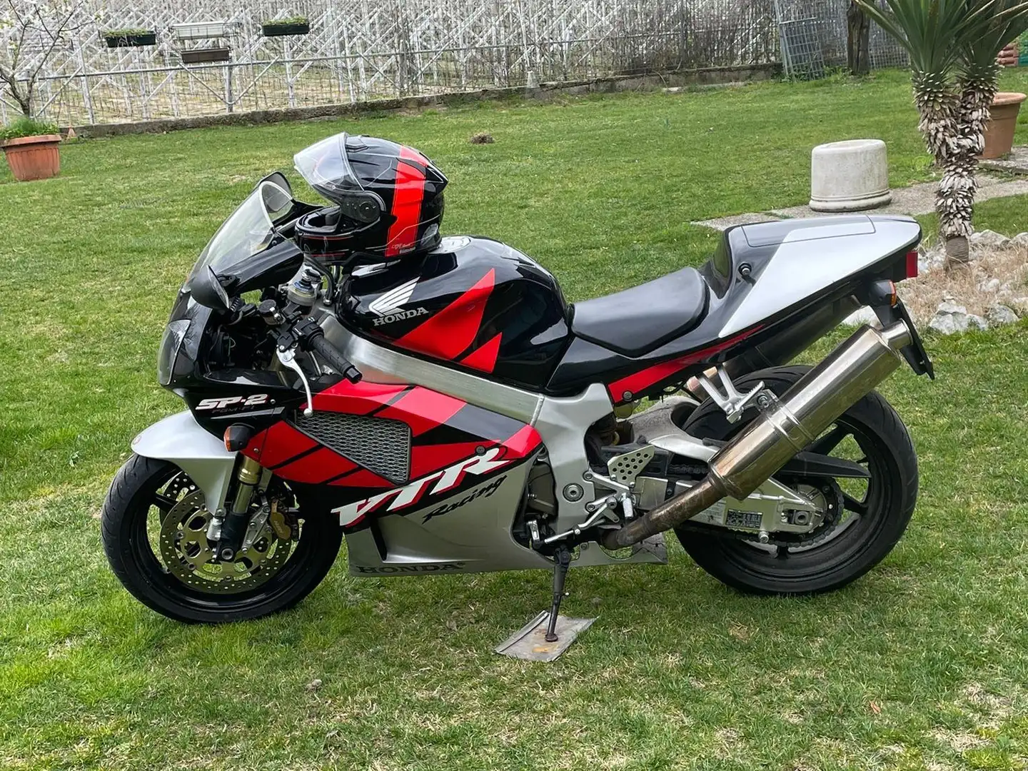 Honda VTR 1000 SP-2 Rojo - 1