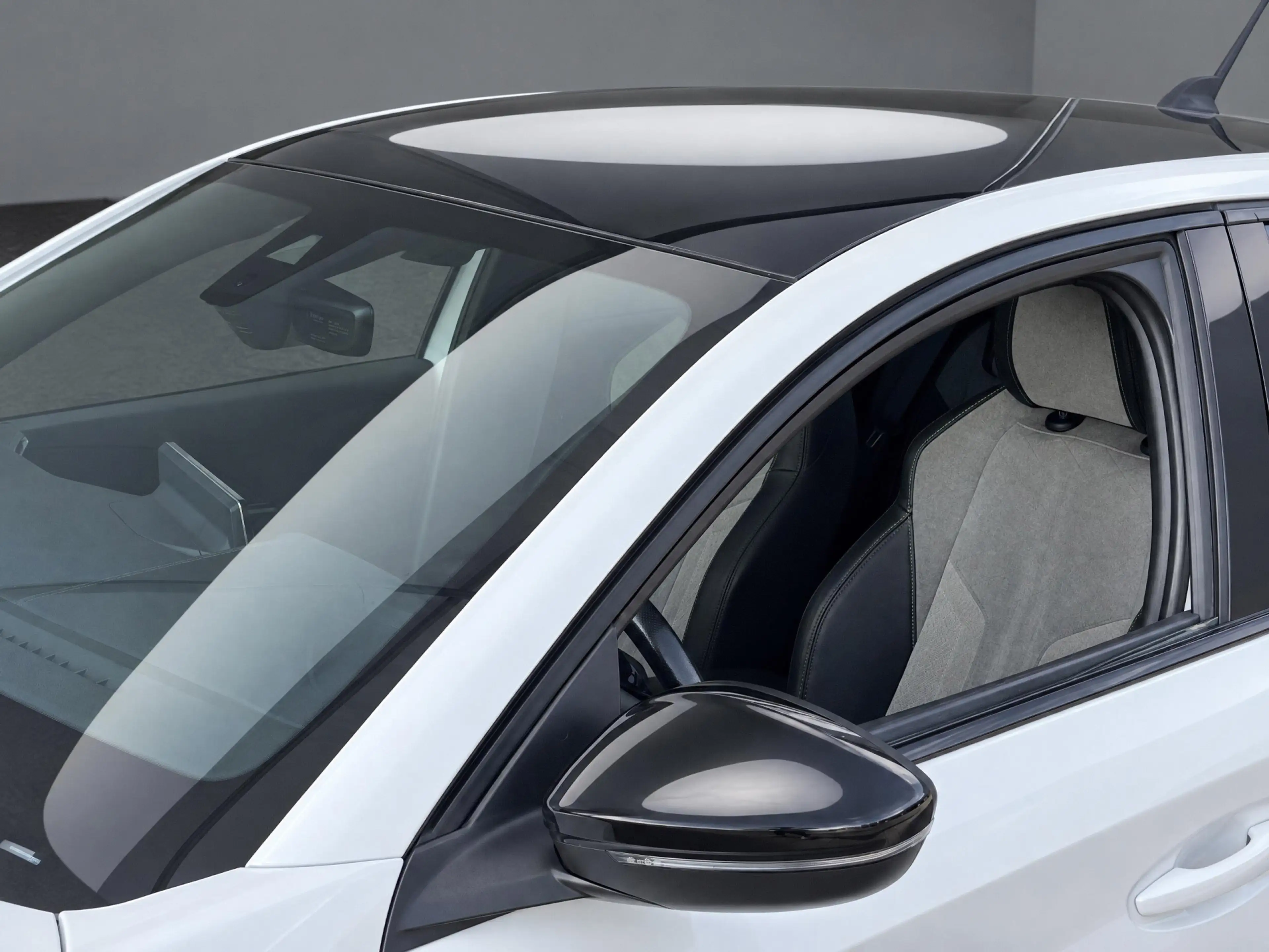 Peugeot e-208 EV GT 350 50 kWh | PANORAMADAK | ADAPTIEVE CRUISE — photo 8