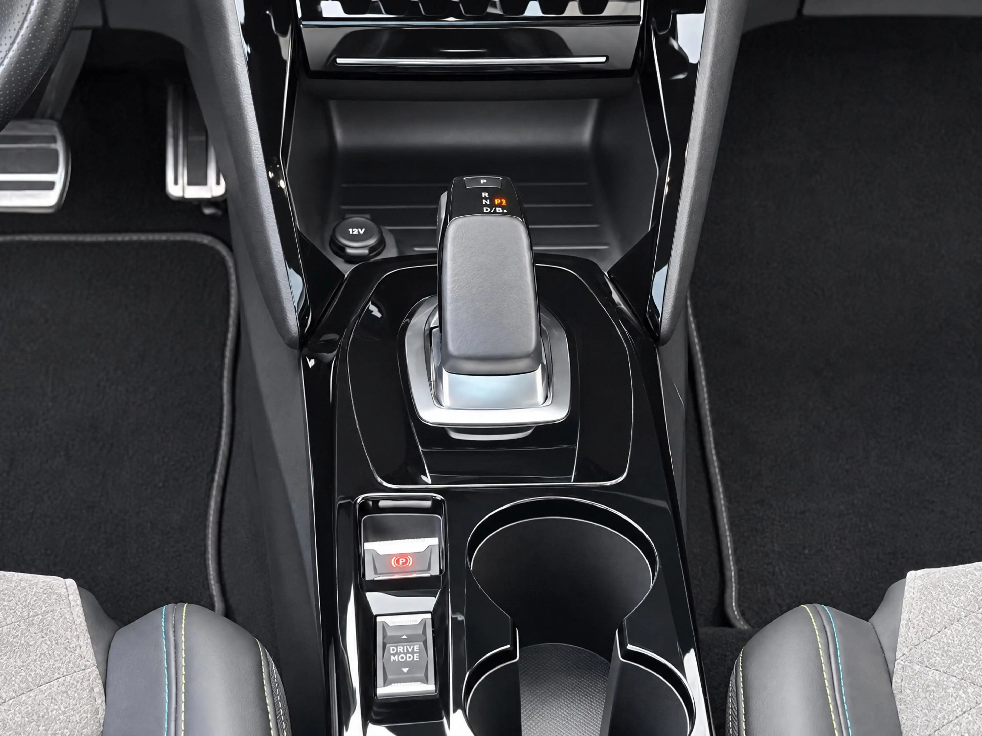 Peugeot e-208 EV GT 350 50 kWh | PANORAMADAK | ADAPTIEVE CRUISE — photo 13