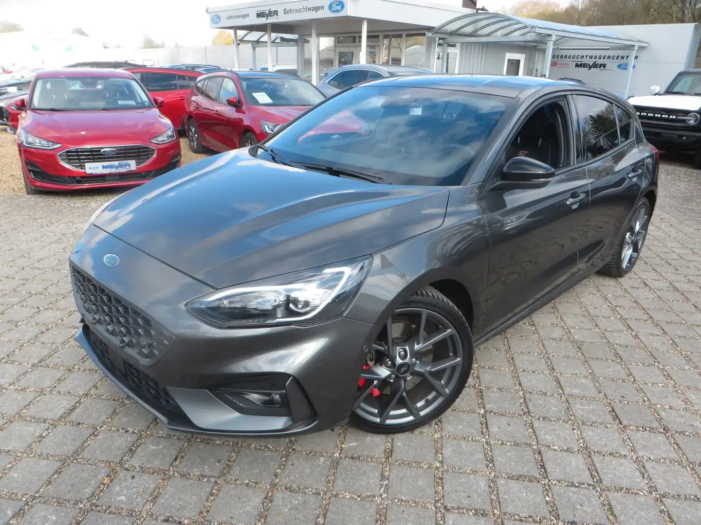 Ford Focus Lim. ST , Sitz/Lenkradheizung Grijs - 1