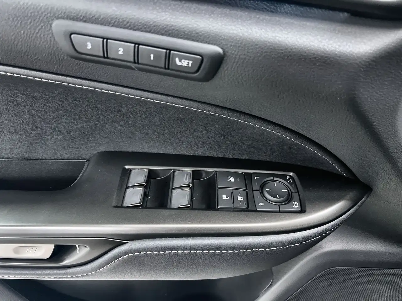 Lexus NX fotografie Lexus NX