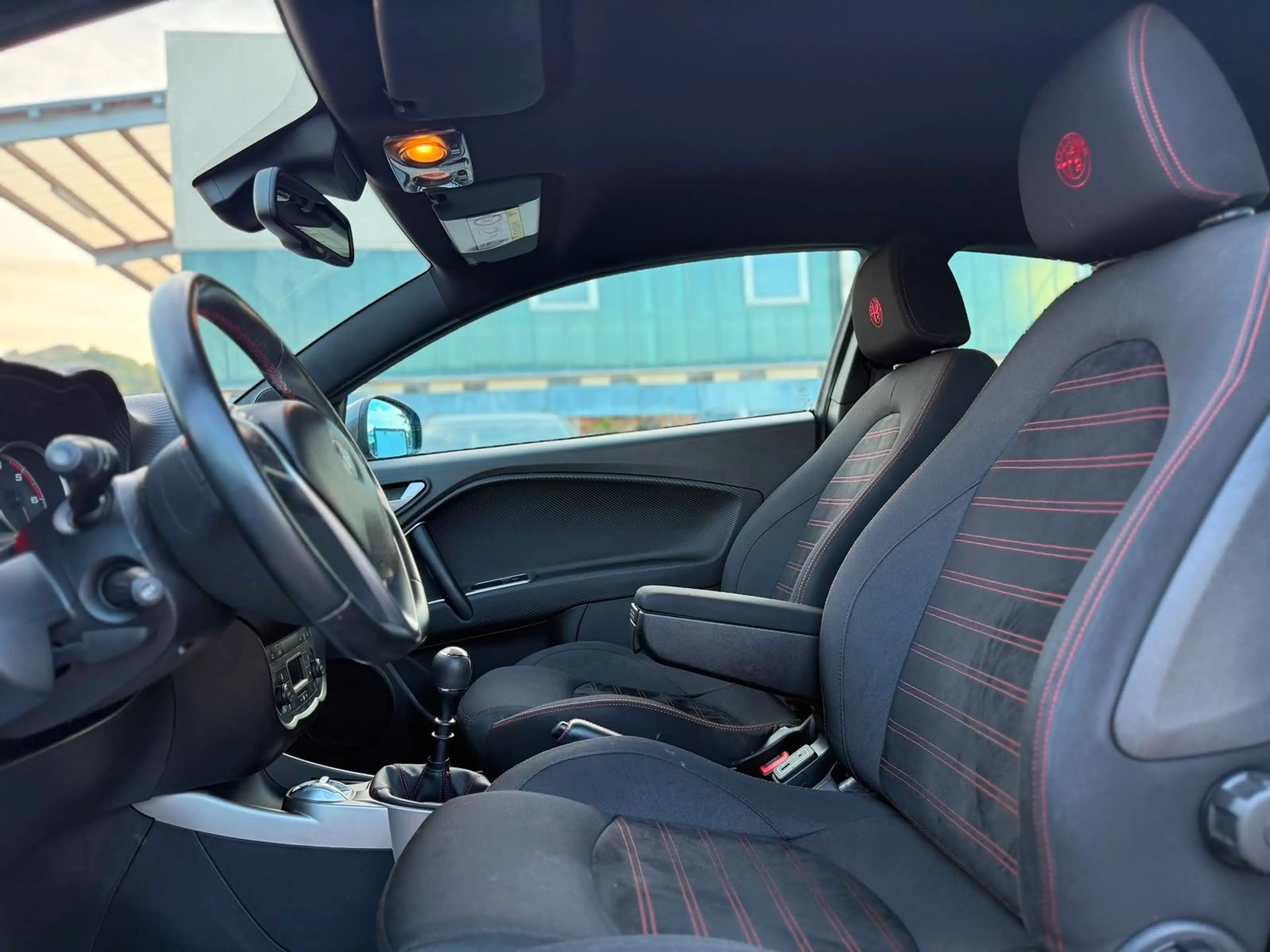Alfa Romeo MiTo Super 1.3 Multijet — photo 6