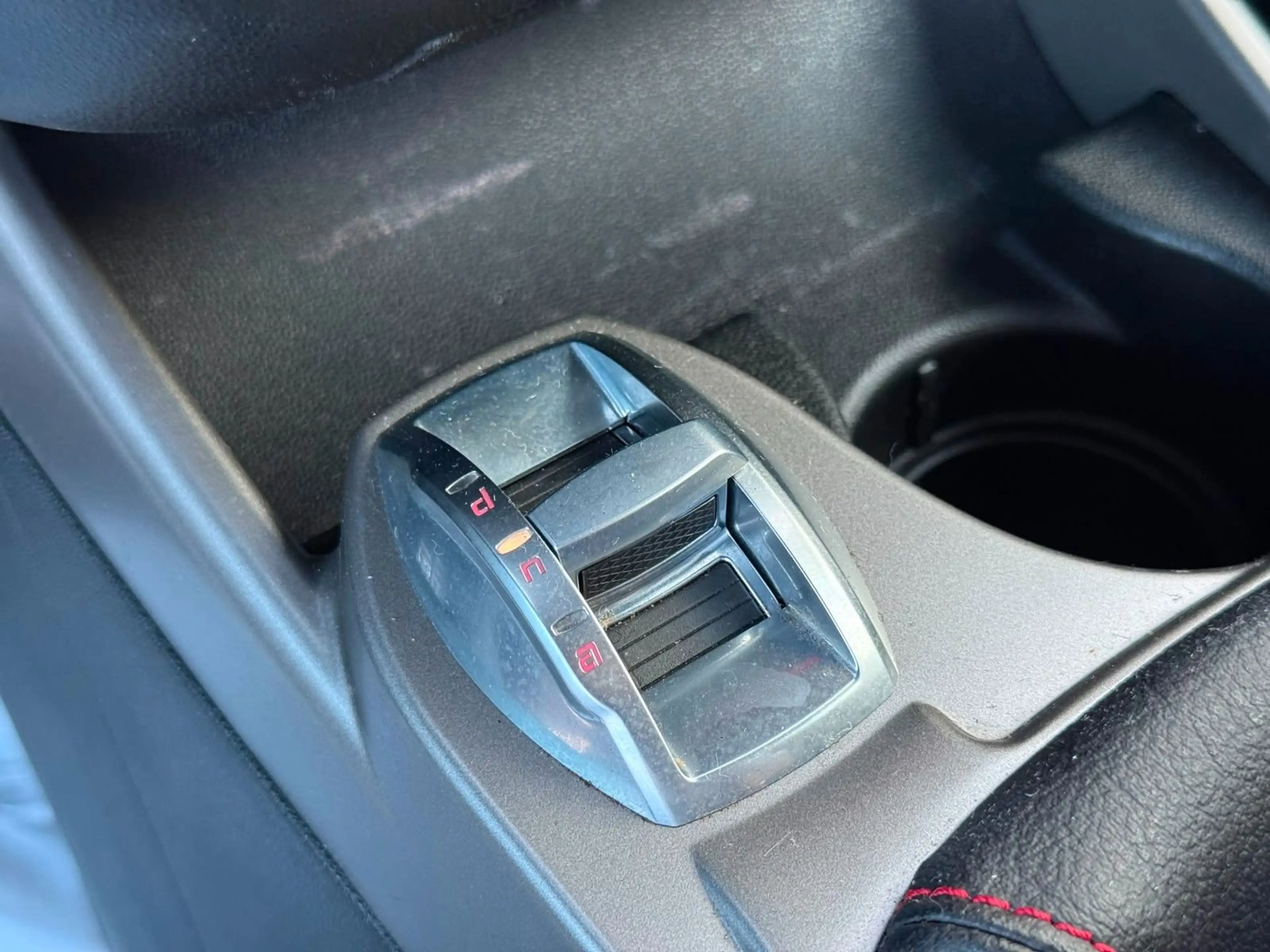 Alfa Romeo MiTo Super 1.3 Multijet — photo 14